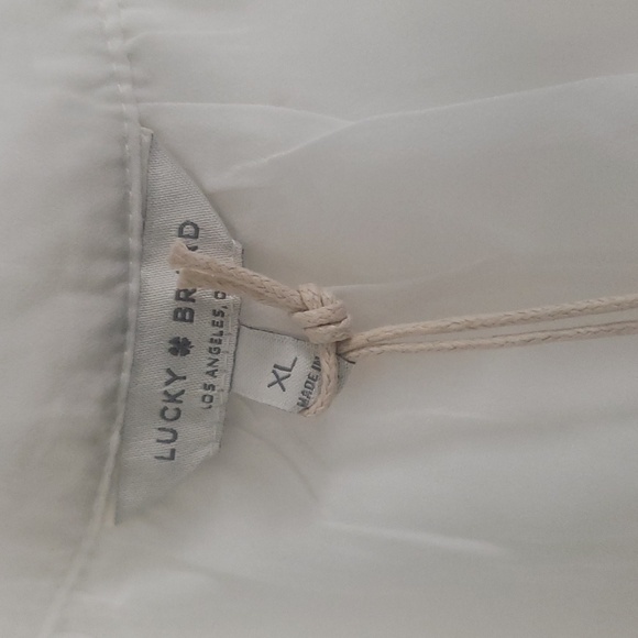 Gauzy, chiffon, off the shoulders blouse. - Picture 6 of 7